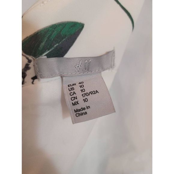 H&M Sleeveless Floral Dress Size 10 with Beaded Detail and Cutout Back - Picture 4 of 6